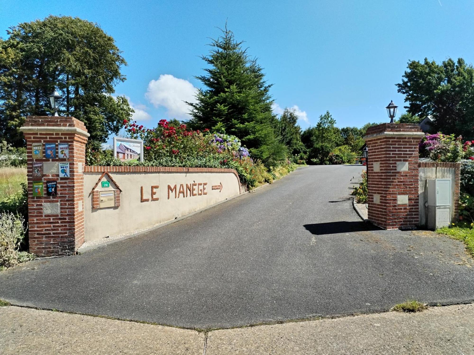 Le Manege Gite L'Eglise 호텔 Sainte-Marie-au-Bosc 외부 사진